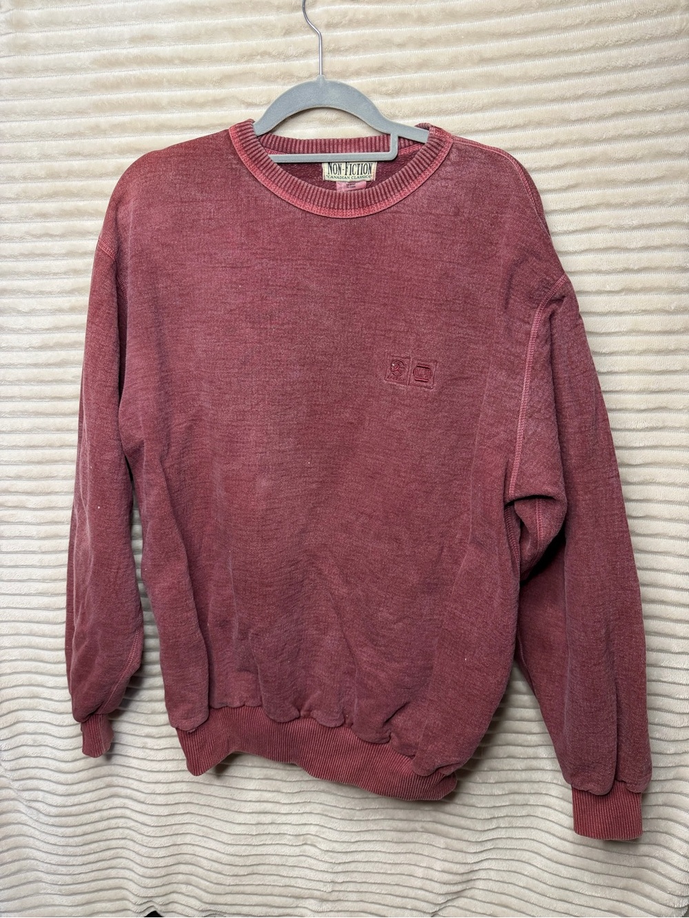 Vintage Men's Crewneck Sweater in faded Red